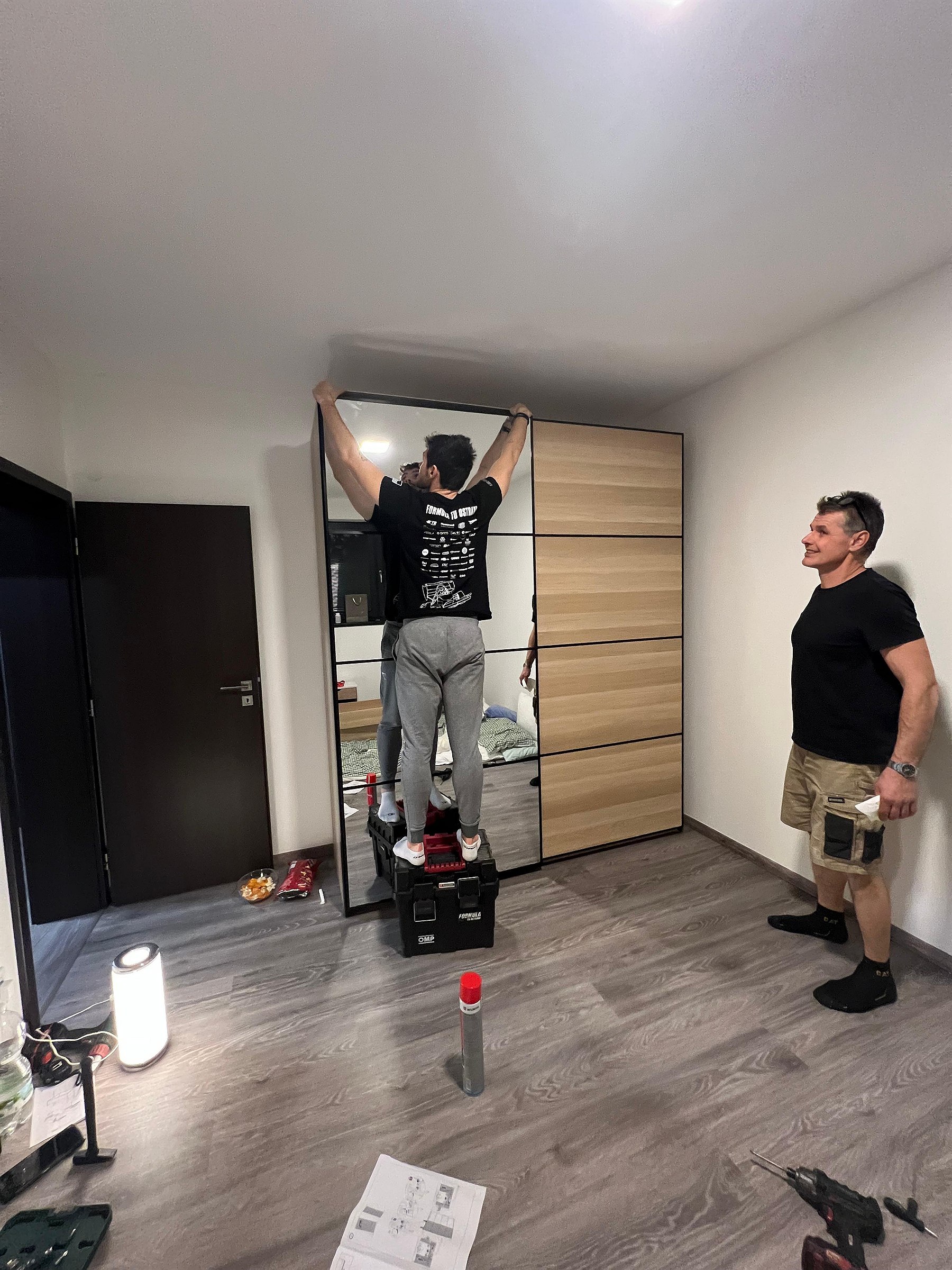Zařizování prvního společného bydlení